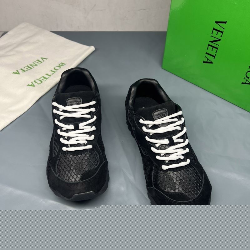 bo*te*ga Ve*ne*ta sneakers